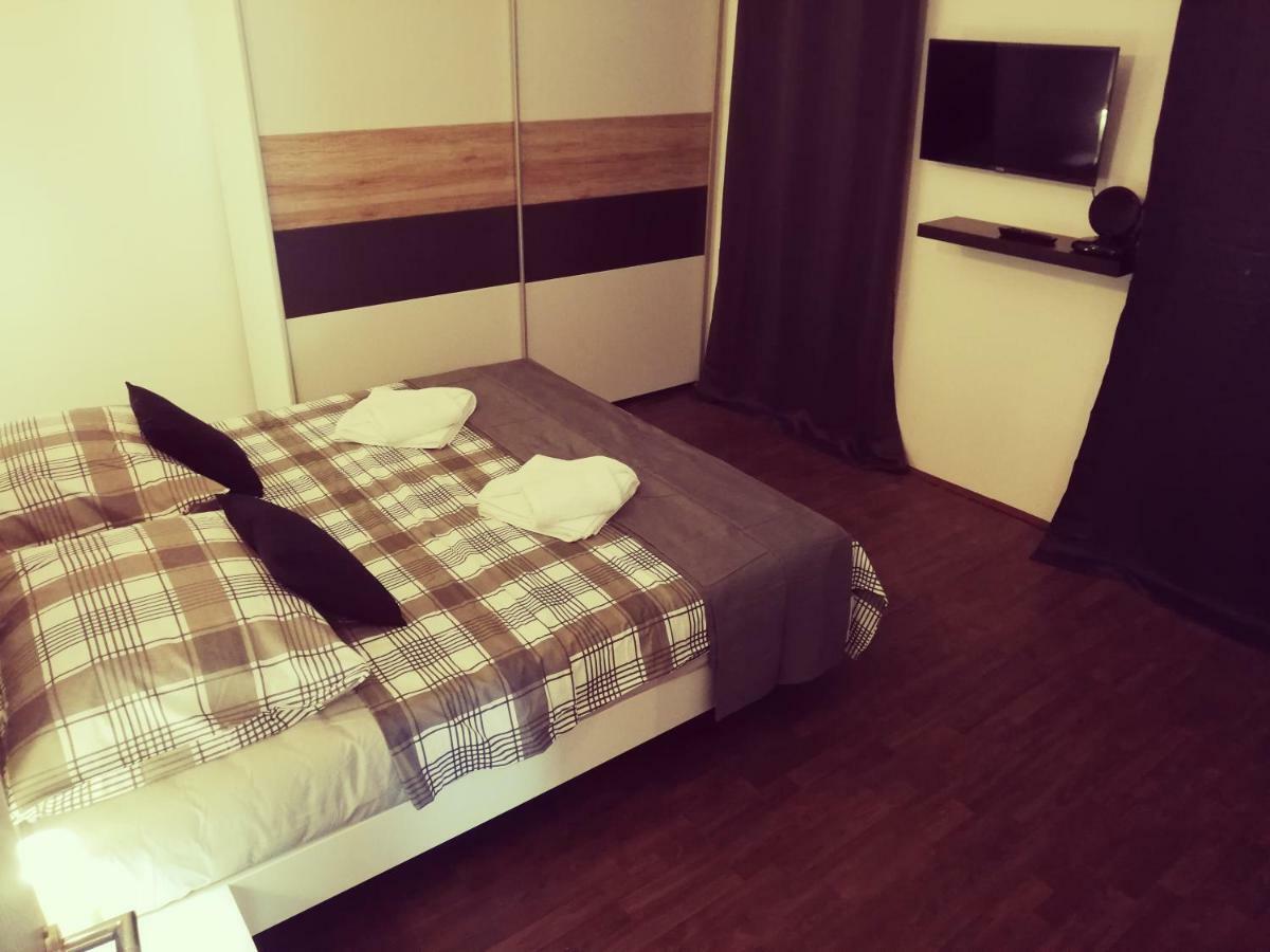 Apartmani Zdenka Savar-Maslina Luaran gambar